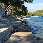 Amalija *