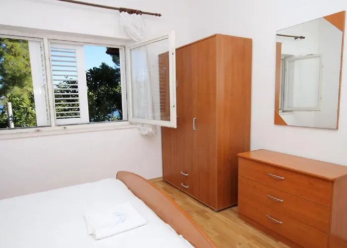 Apartments Amalija * 鲁巴达